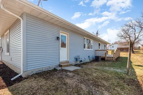 402 E Casey St, Hebron, IN 46341 photo 24