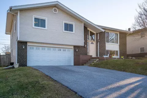 526 Cherry Hill Rd, Dyer, IN 46311 photo 2