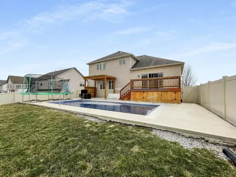 7220 E 103rd Ave, Crown Point, IN 46307 photo 3