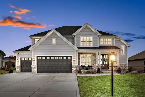 13005 Red Lily Way, Saint John, IN 46373 photo 2