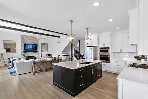 13005 Red Lily Way, Saint John, IN 46373 photo 9