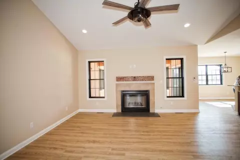 639 Blackbird Ln, Kouts, IN 46347 photo 3