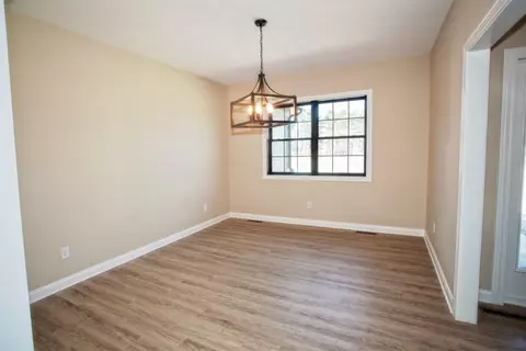 639 Blackbird Ln, Kouts, IN 46347 photo 12