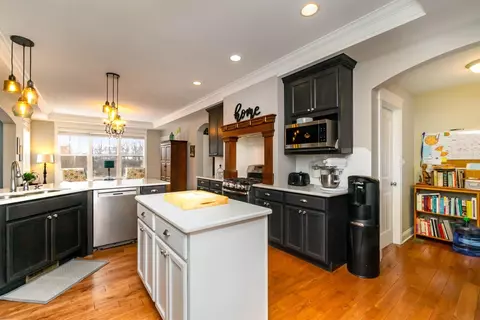 12888 Baker Ct, Crown Point, IN 46307 photo 8