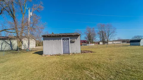 10599 N 291, De Motte, IN 46310 photo 35
