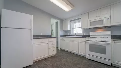 10599 N 291, De Motte, IN 46310 photo 13