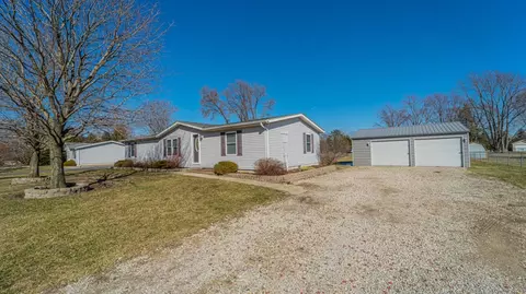 10599 N 291, De Motte, IN 46310 photo 2