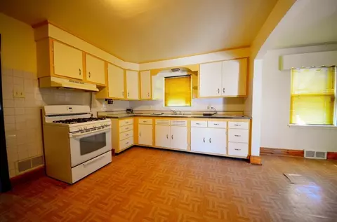 1340 Taft St, Gary, IN 46404 photo 14