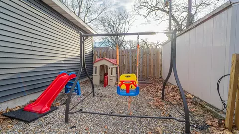 431 N Jay St, Griffith, IN 46319 photo 29