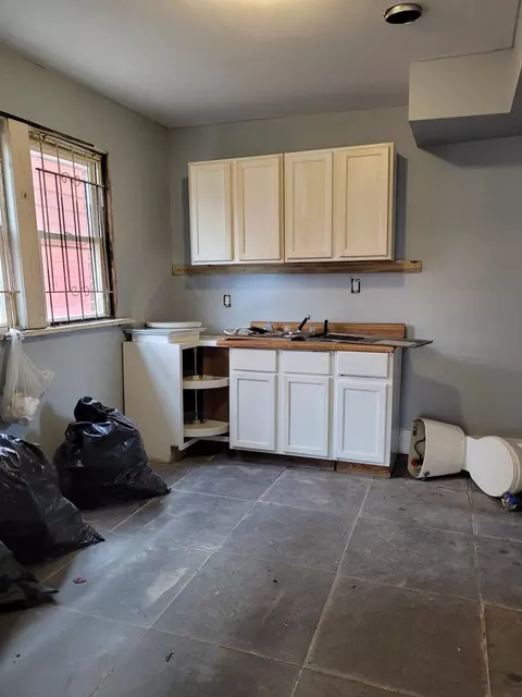 1312 Taft St, Gary, IN 46404 photo 6