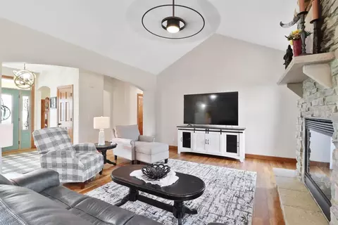 1185 N 450, Chesterton, IN 46304 photo 12