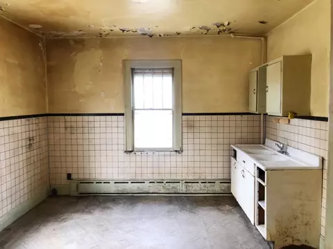 4546 Grant St, Gary, IN 46408 photo 7