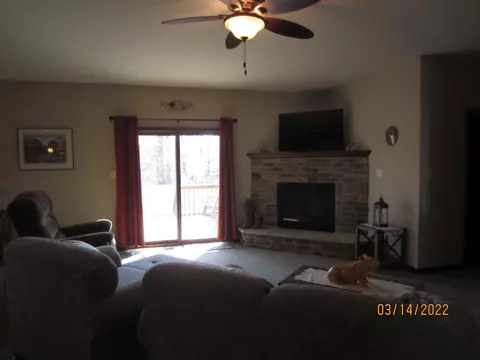 222 Cessna Dr, Burns Harbor, IN 46304 photo 9
