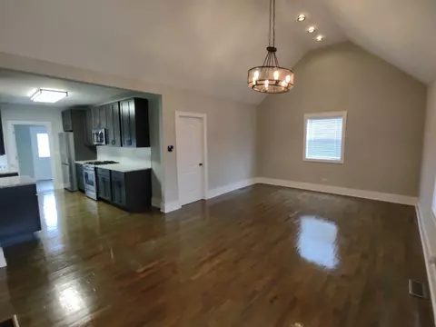 703 E John St, Knox, IN 46534 photo 3