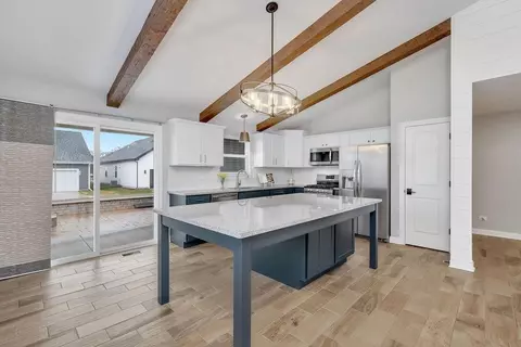 5941 S Dune Harbor Dr, Portage, IN 46368 photo 11