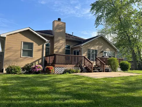 227 Fairchild Dr, Burns Harbor, IN 46304 photo 2