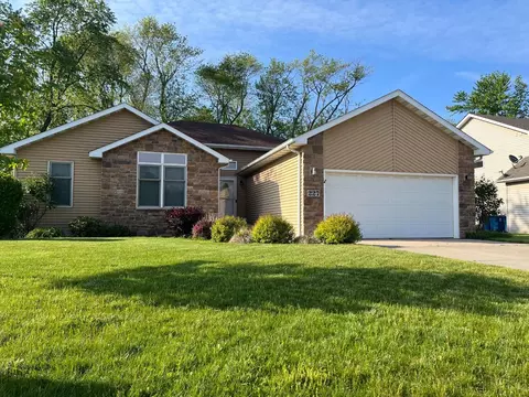 227 Fairchild Dr, Burns Harbor, IN 46304 photo 1