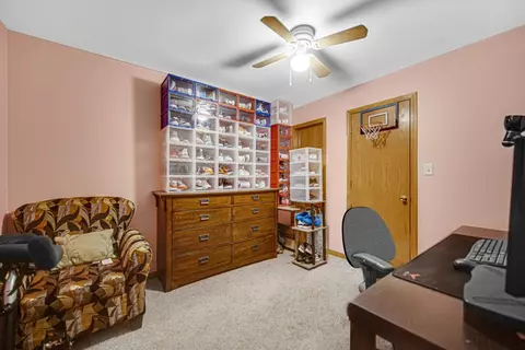 618 E Pine Pl, Griffith, IN 46319 photo 18