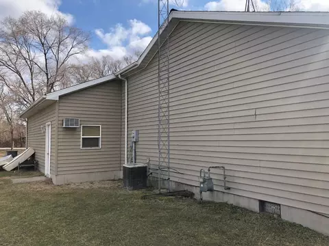 8384 S 300, Hamlet, IN 46532 photo 4