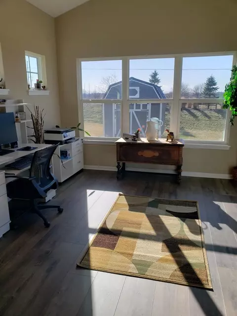 2203 Monaghan Ave, Valparaiso, IN 46385 photo 6