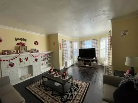 2038 Davis Ave, Whiting, IN 46394 photo 9