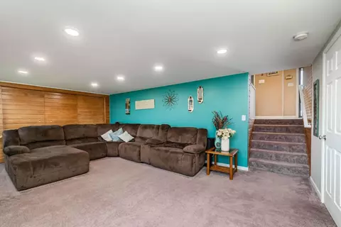 8103 Jackson Ave, Munster, IN 46321 photo 13