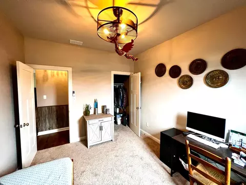 102 Summertree Dr, Porter, IN 46304 photo 13