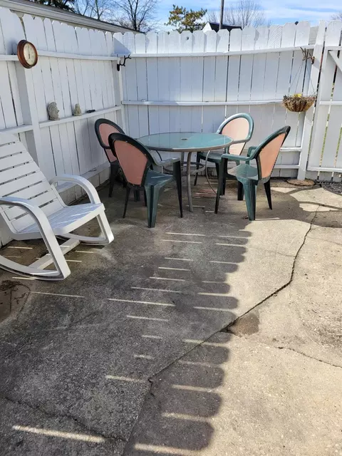 1829 Warwick Ave, Whiting, IN 46394 photo 17