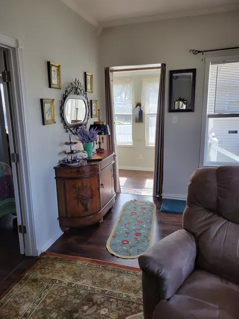 1829 Warwick Ave, Whiting, IN 46394 photo 5