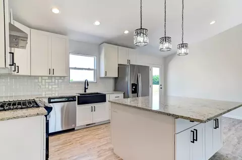 11697 Fox Trl, Wheatfield, IN 46392 photo 9