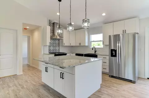 11697 Fox Trl, Wheatfield, IN 46392 photo 7