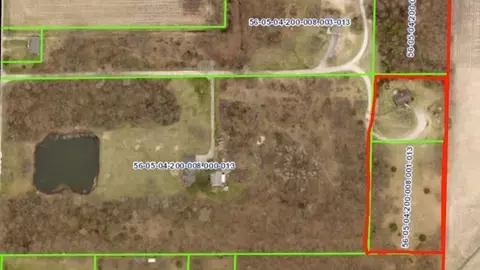 11601 N 200, De Motte, IN 46310 photo 3