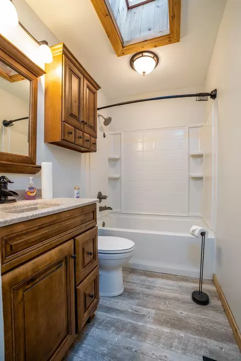 11601 N 200, De Motte, IN 46310 photo 15