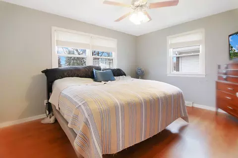 1009 S Park Dr, Griffith, IN 46319 photo 6