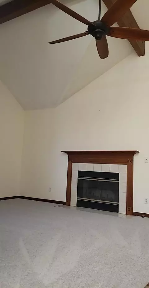 915 Pheasant Run Cir, Porter, IN 46304 photo 4