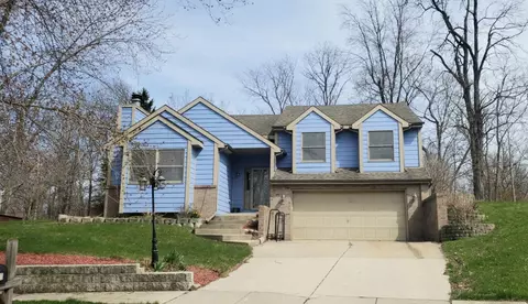 915 Pheasant Run Cir, Porter, IN 46304 photo 1