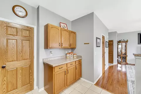 7505 E 112th Ave, Crown Point, IN 46307 photo 12