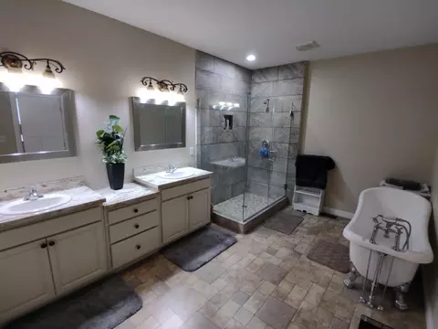 428 Carlson Dr, Knox, IN 46534 photo 11