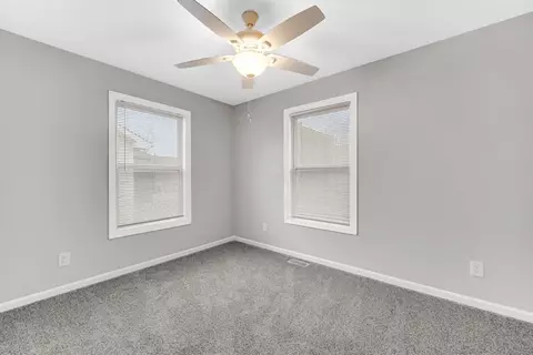 562 Jefferson St, Gary, IN 46402 photo 5