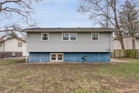 692 Cass Ct, Gary, IN 46403 photo 25