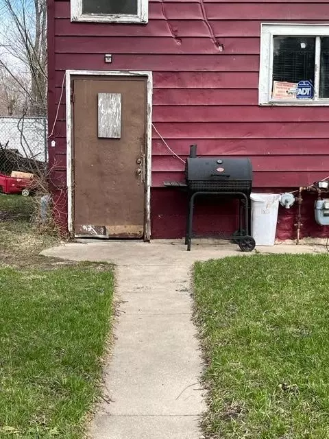 4192 Massachusetts St, Gary, IN 46409 photo 3