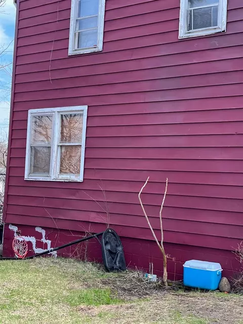4192 Massachusetts St, Gary, IN 46409 photo 4