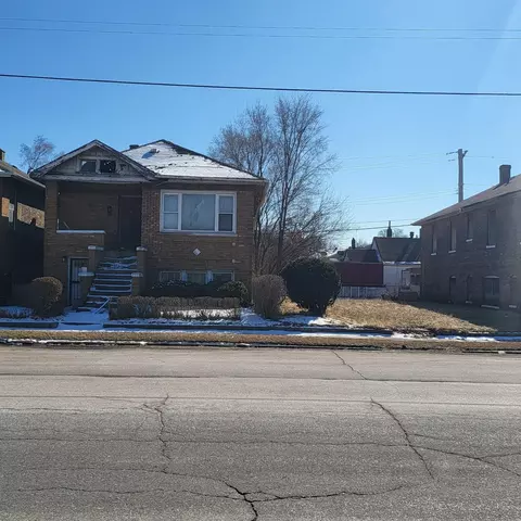823 W 11th Ave, Gary, IN 46402 photo 4