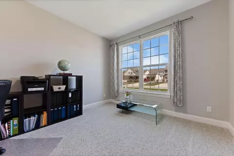 3003 Kickbush Dr, Valparaiso, IN 46385 photo 4