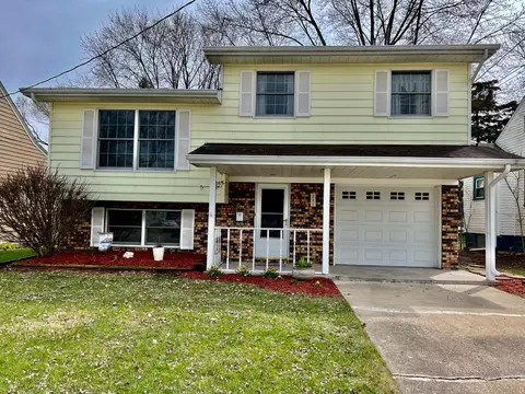 232 Greiving St, Dyer, IN 46311 photo 1