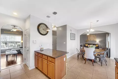 207 Talon Dr, Valparaiso, IN 46385 photo 11