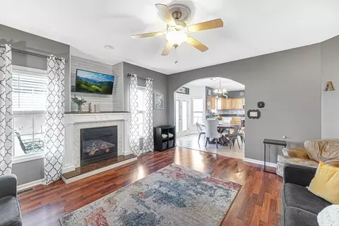 207 Talon Dr, Valparaiso, IN 46385 photo 5