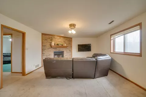 1413 Capri Ln, Dyer, IN 46311 photo 12
