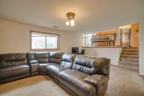 1413 Capri Ln, Dyer, IN 46311 photo 13