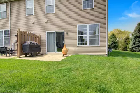 893 Flagstone Dr, Dyer, IN 46311 photo 18